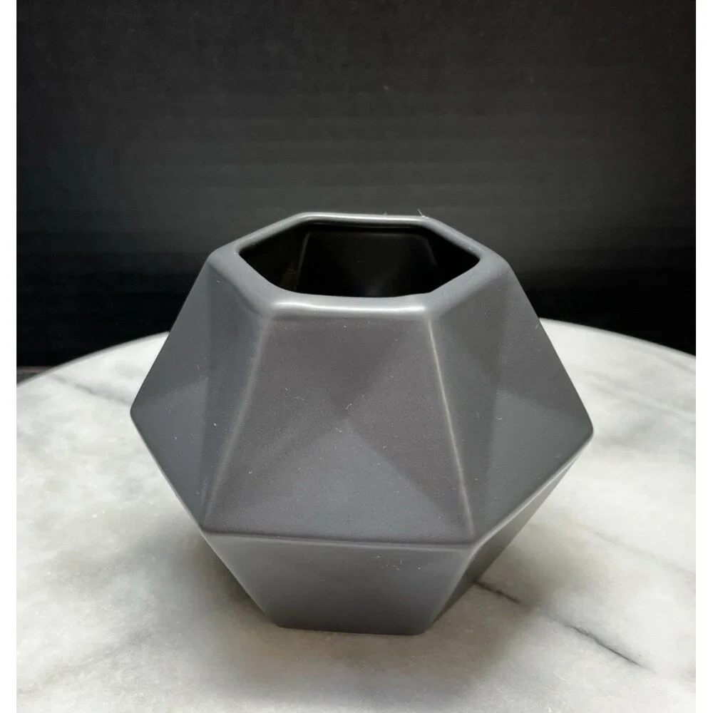 IKEA Almhult Livslang Gray Charcoal Faceted Hexagon Vase 3